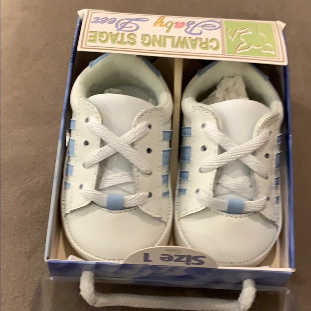 Baby shoes
